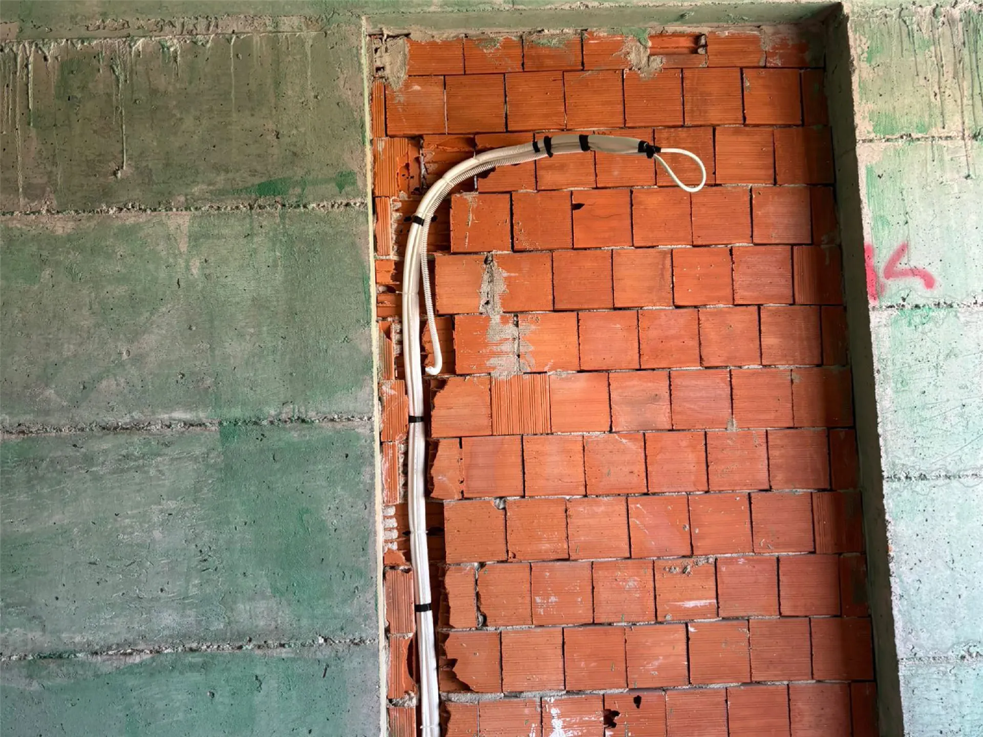 Klima Alt Yapı Çekilmesi